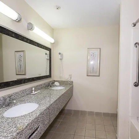 Red Roof Inn Hartford - Vernon Esterno foto